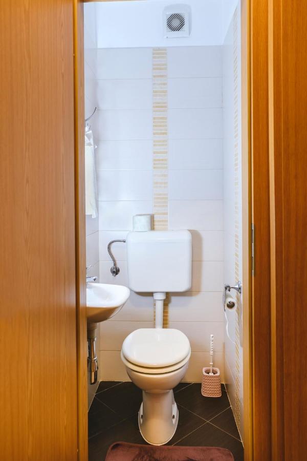 Apartments Mirela Koper Extérieur photo