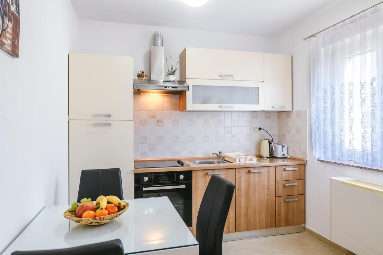 Apartments Mirela Koper Extérieur photo